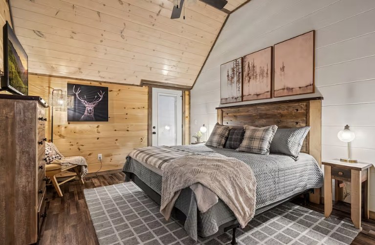 Bedroom 2, second level